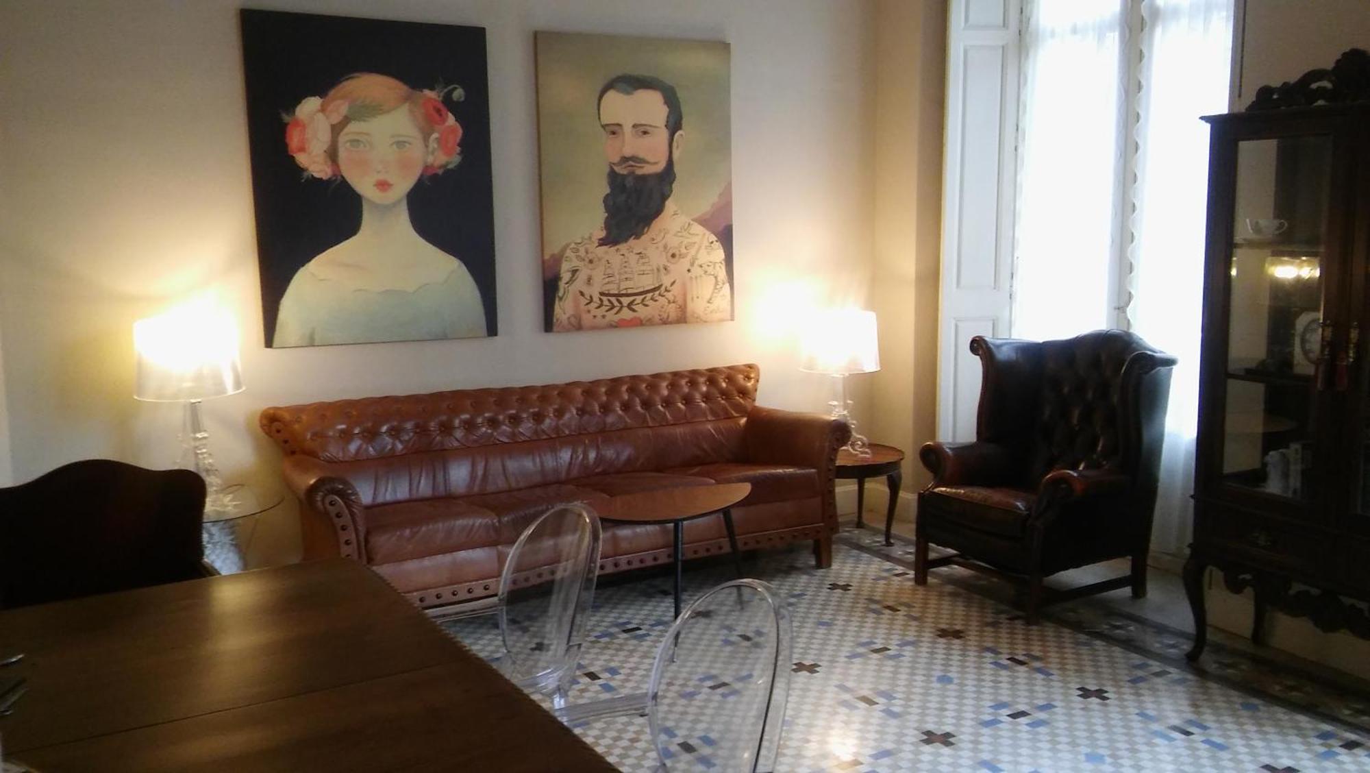 Apartamento Historic 19th-century With Balcony Overlooking Plaza Málaga